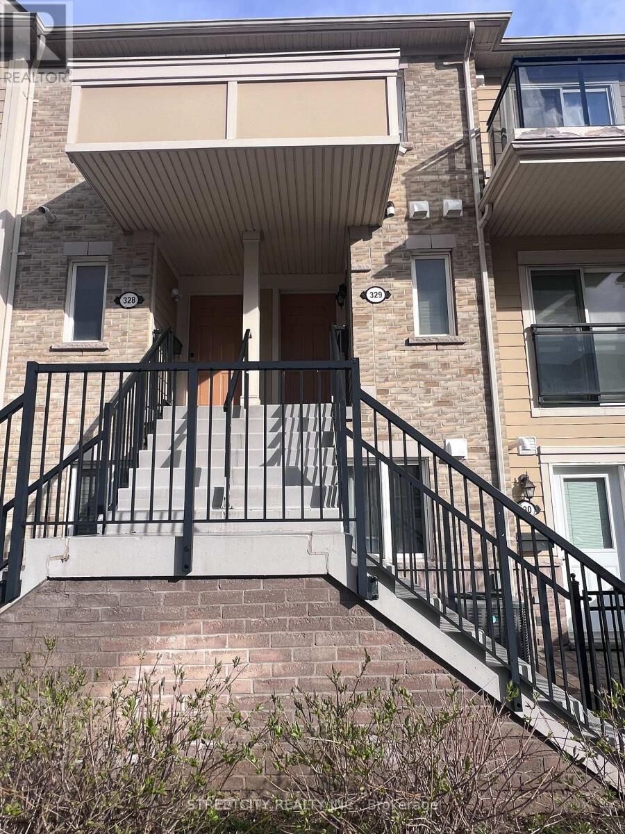 Property Photo:  4975 Southampton Drive 329  ON L5M 8C5 