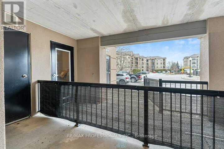 Property Photo:  2055 Appleby Line 106  ON L7L 7H1 