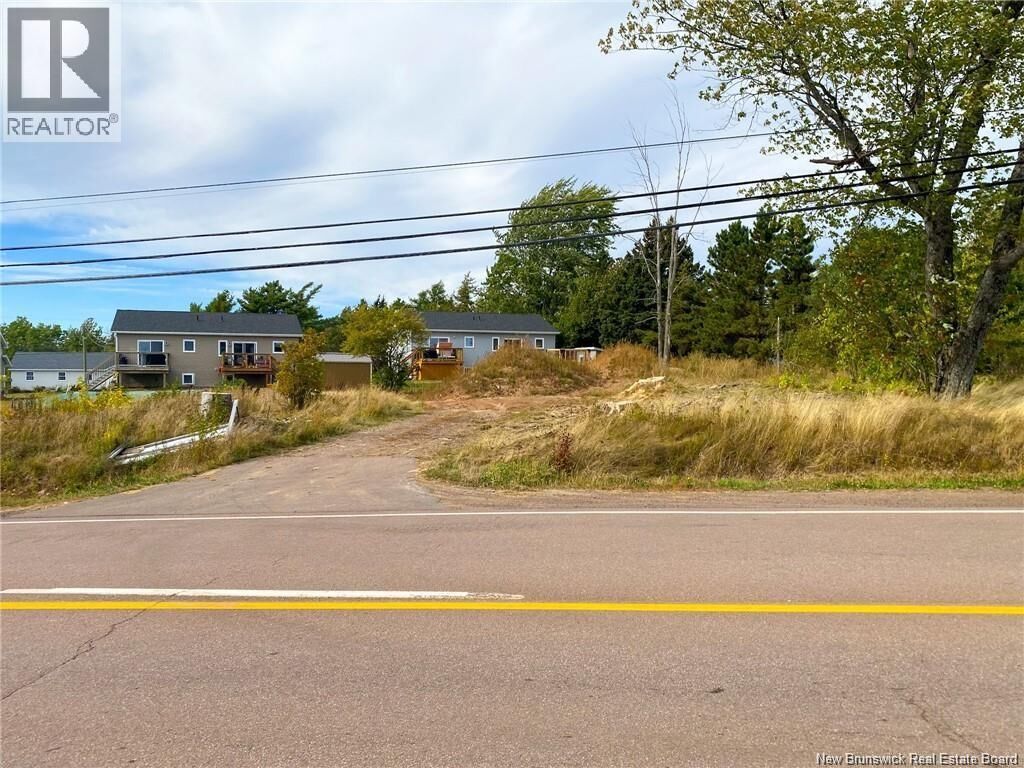 Property Photo:  1187 Shediac Road  NB E1A 6Z9 