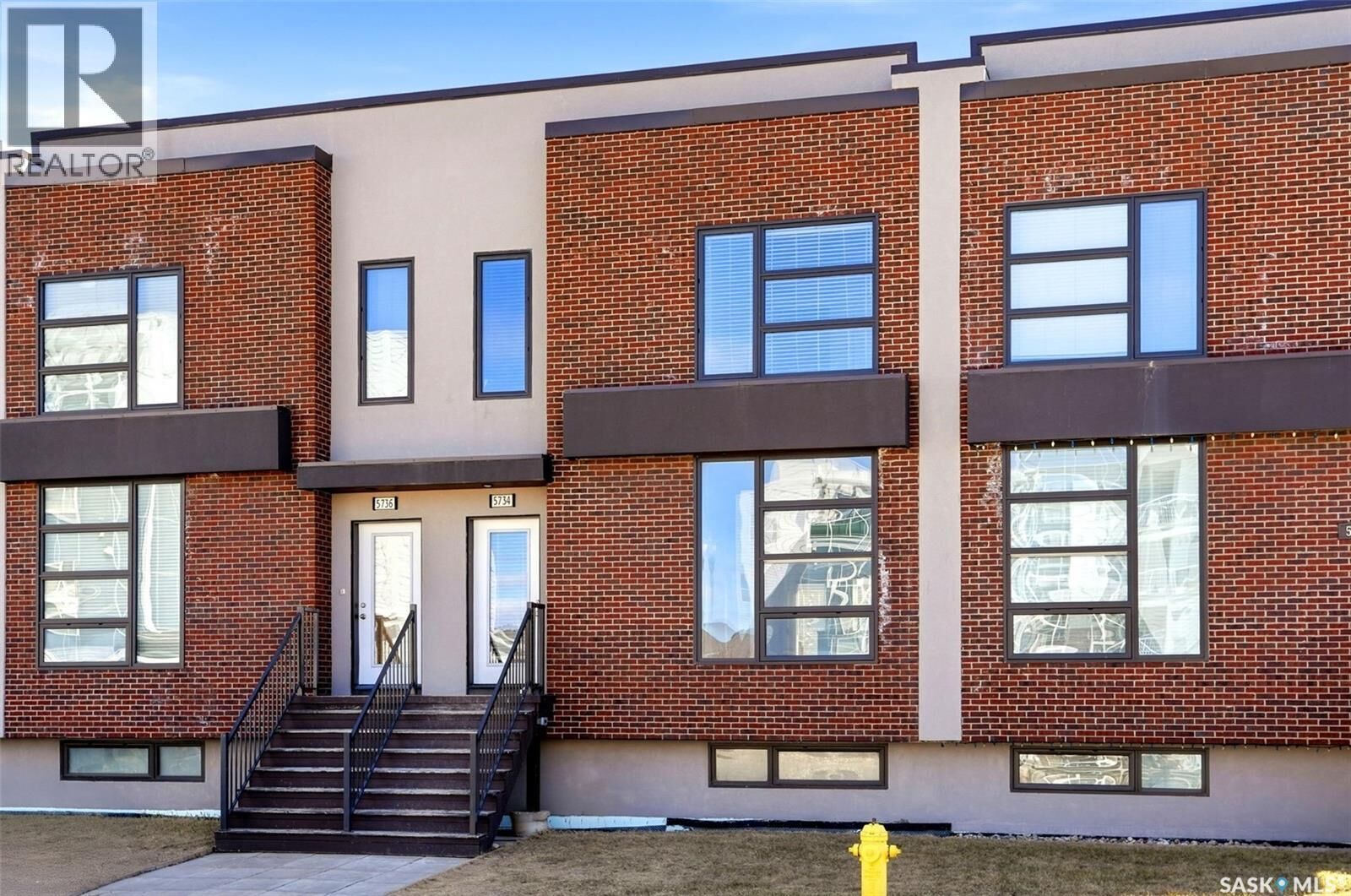 Property Photo:  5734 Glide Crescent  SK S4W 0P1 