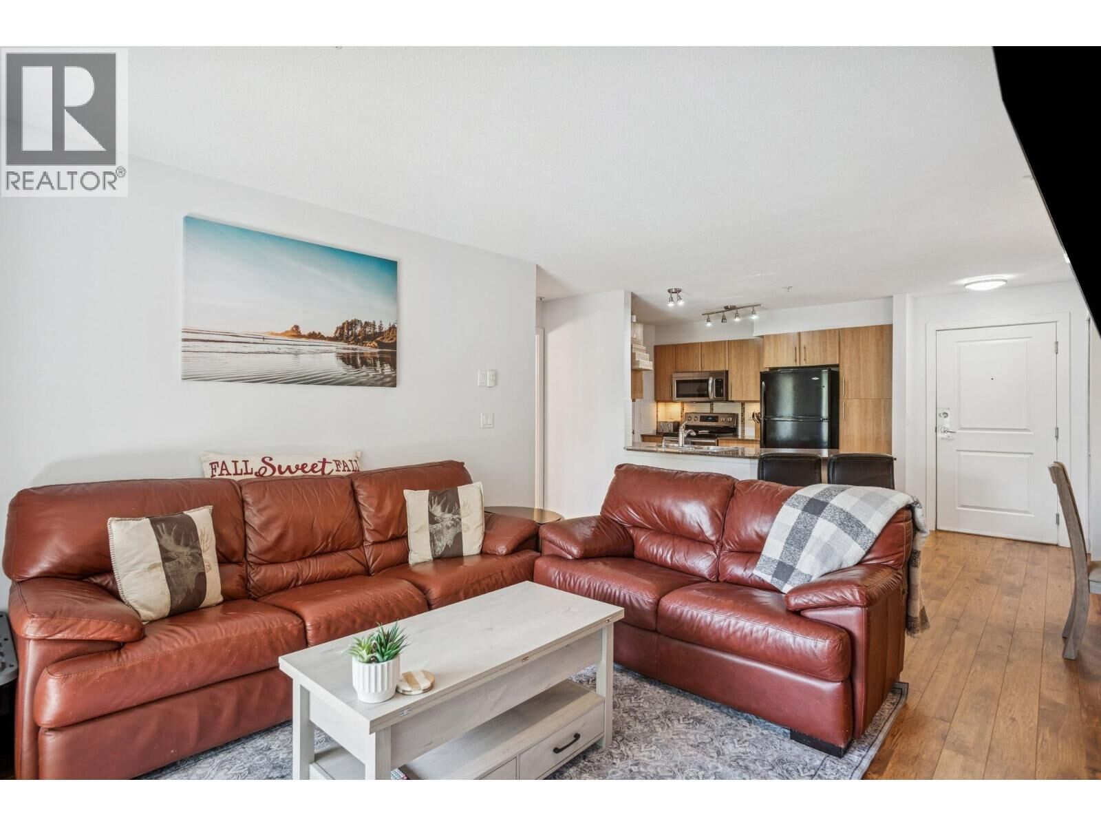 Property Photo:  12020 207A Street 305  BC V2X 8V2 