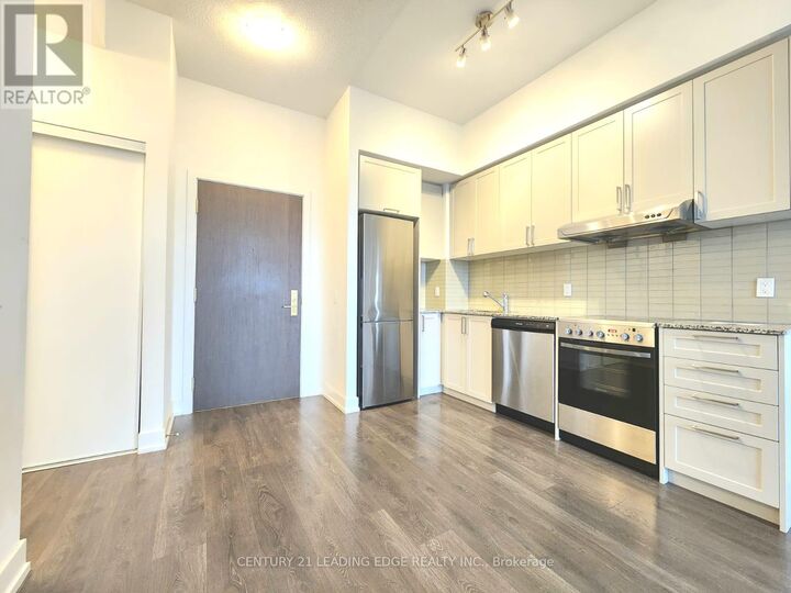 Property Photo:  278 Buchanan Drive 809E  ON L3R 6J1 