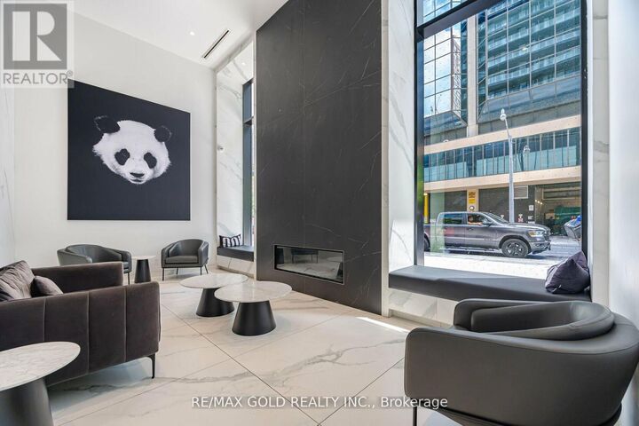 Property Photo:  20 Edward Street 2506  ON M5G 1C9 