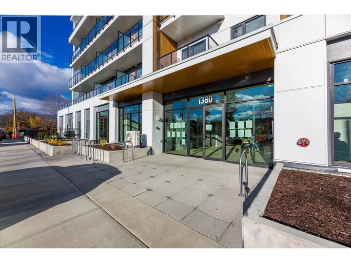 Property Photo:  1380 Pridham Avenue 208  BC V1Y 0P7 