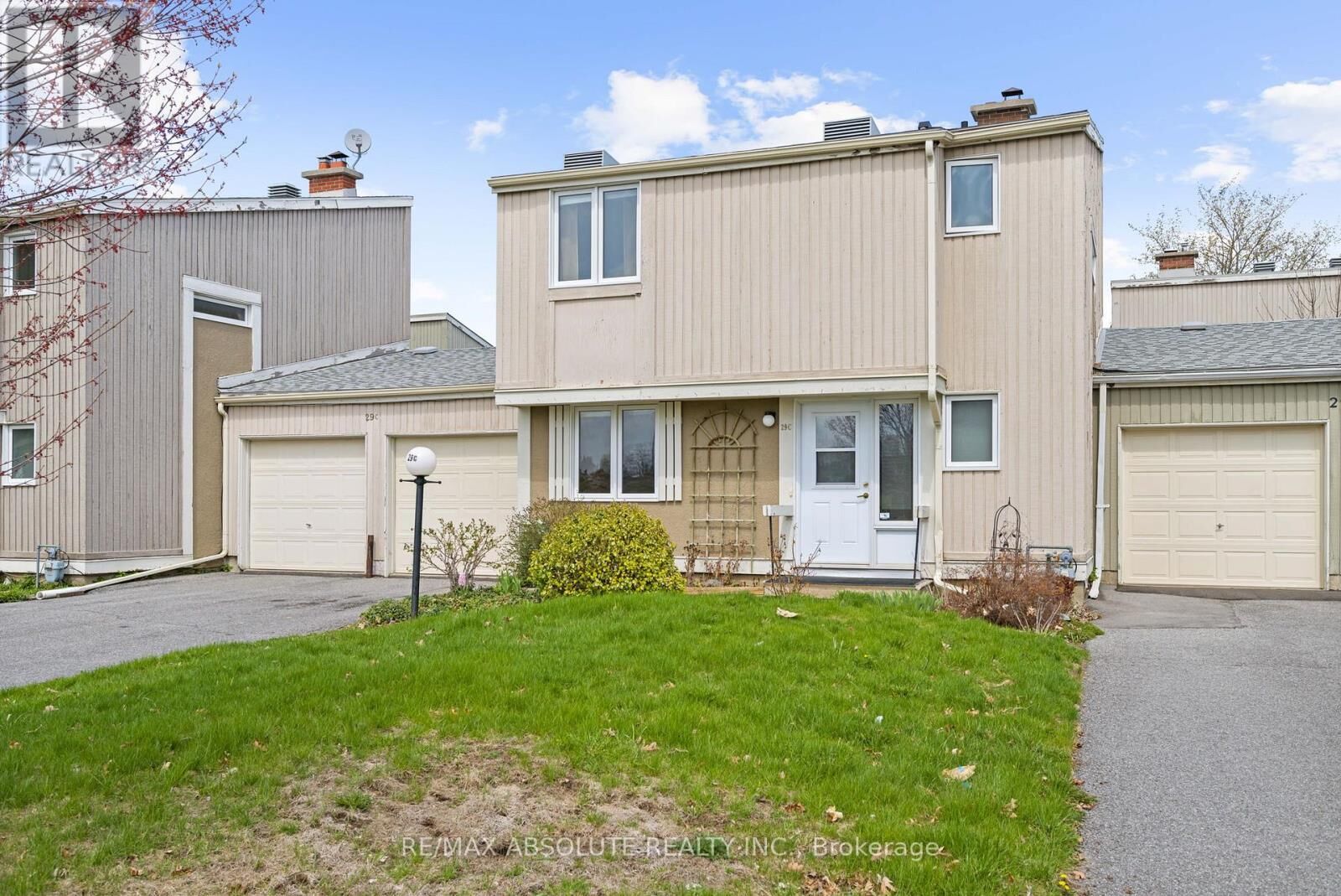 Property Photo:  29C Varley Drive C  ON K2K 1G4 