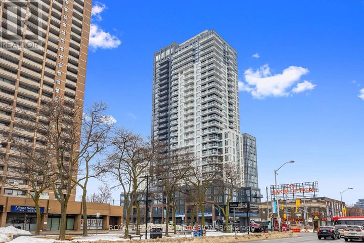 Property Photo:  286 Main Street 1510  ON M4C 4X5 