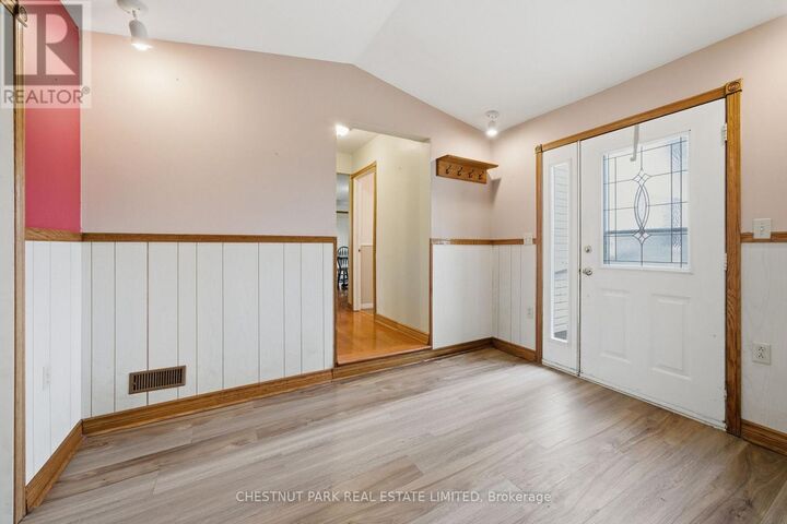 Property Photo:  34 Royal Road  ON K0K 2P0 