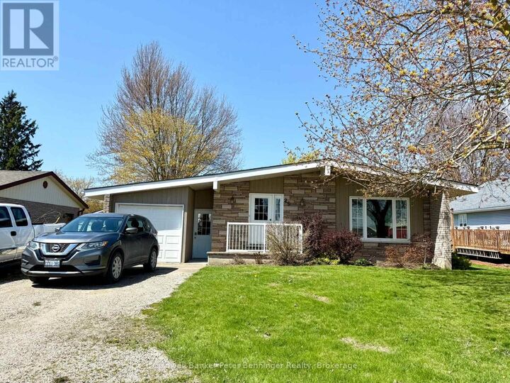 Property Photo:  25 Thomas Street  ON N0G 2S0 