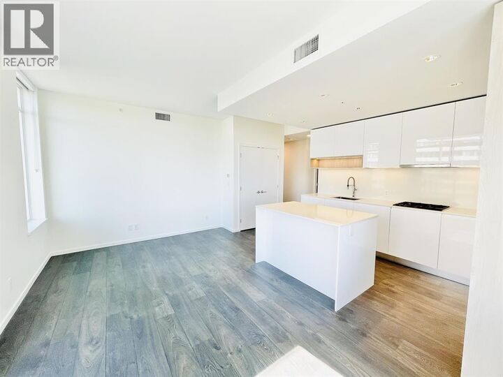 Property Photo:  6600 Minoru Boulevard 679  BC V6Y 0N3 
