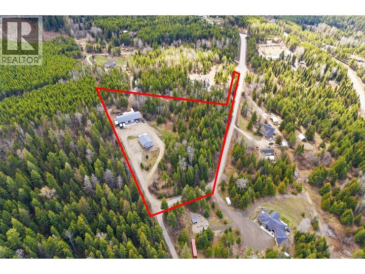 Property Photo: 1685 Boone Court BC V1P 1H7
