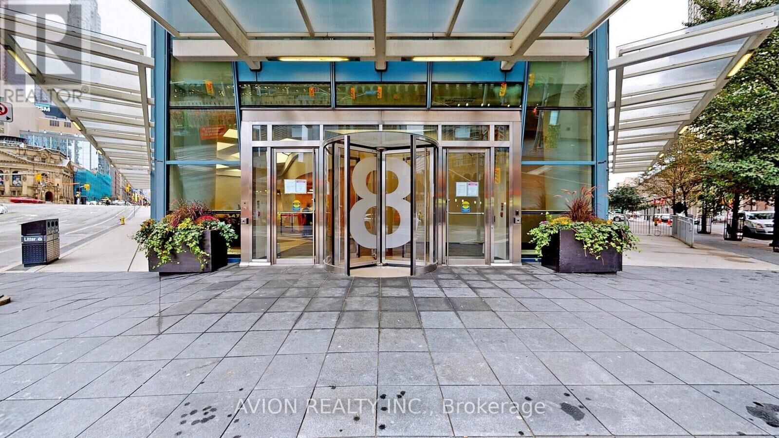 Property Photo:  8 The Esplanade 5509  ON M5E 0A6 