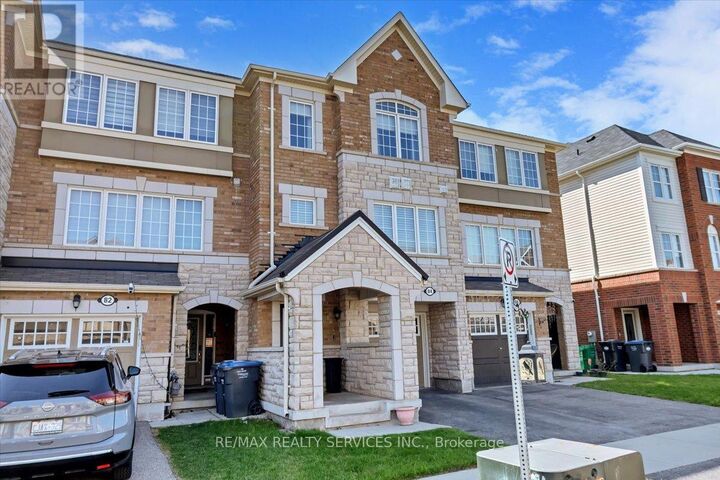 Property Photo:  84 Bannister Crescent  ON L7A 0G2 