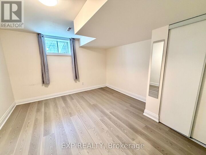 Property Photo:  343 Chester Le Boulevard Lower  ON M1W 2K8 