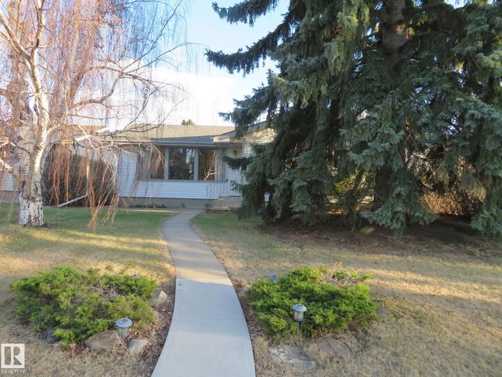 Property Photo:  11423 50 Avenue NW  AB T6E 2J4 