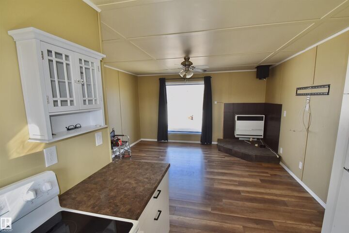 Property Photo:  270 57201 RR 102  AB T0A 3A0 