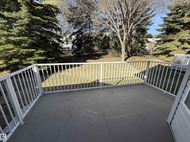 Property Photo:  330 Galbraith Close NW 14  AB T5T 6L9 