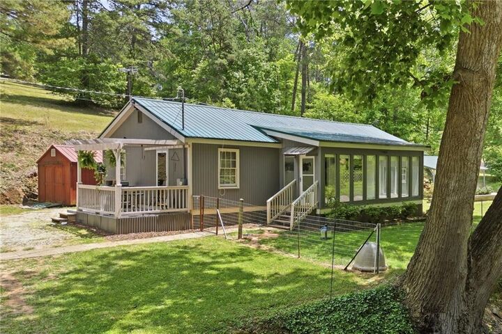 Property Photo: 1709 Harrington Road GA 30107