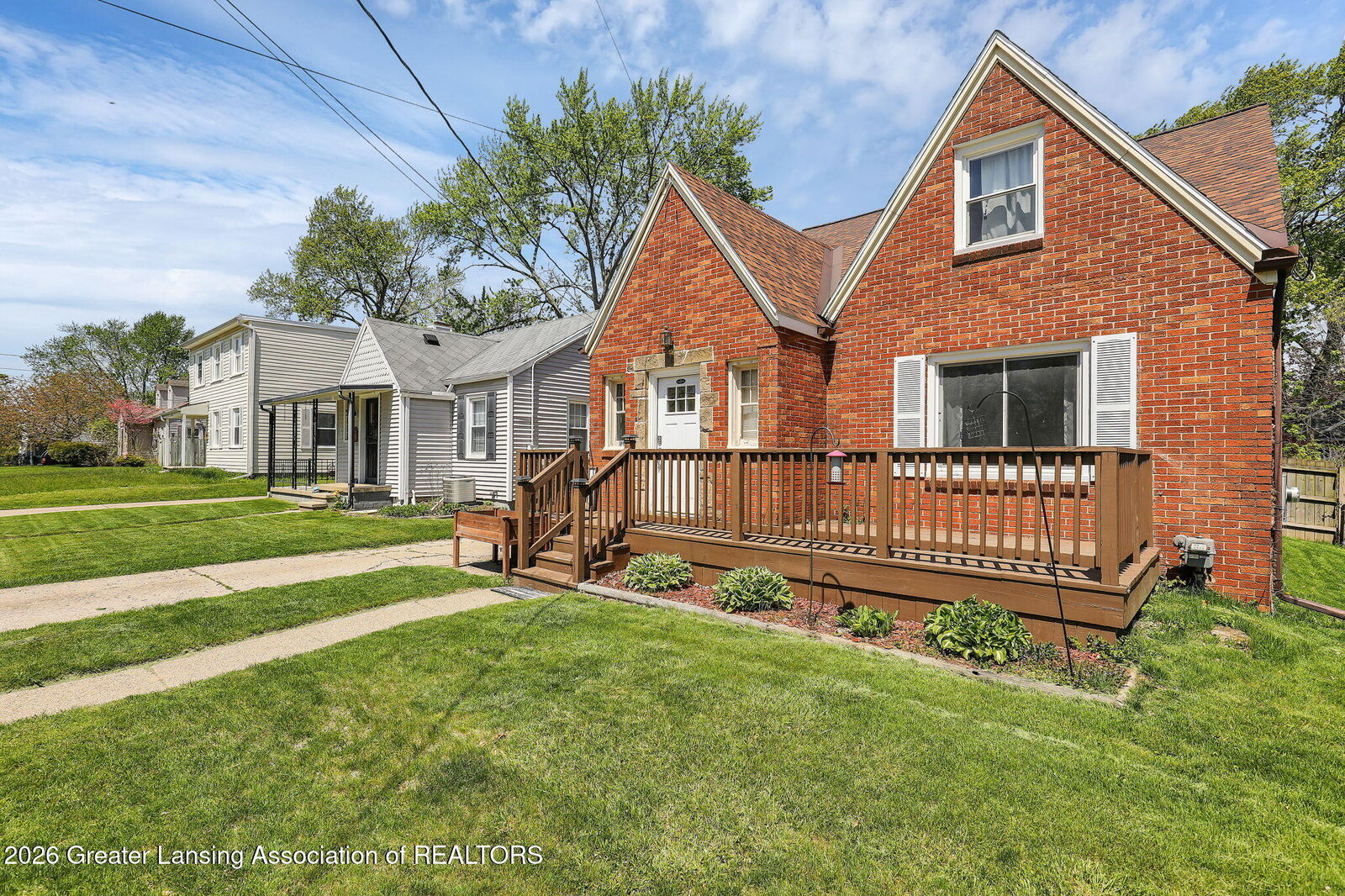 Property Photo:  1208 Gordon Avenue  MI 48910 