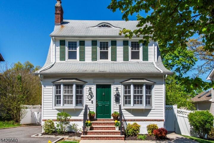 Property Photo:  50 Morningside Rd  NJ 07044 