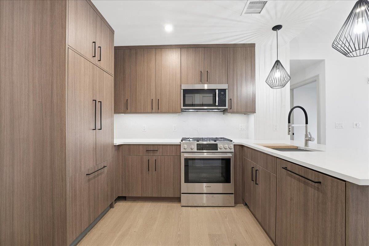 Property Photo:  921 Madison St 307  NJ 07030 
