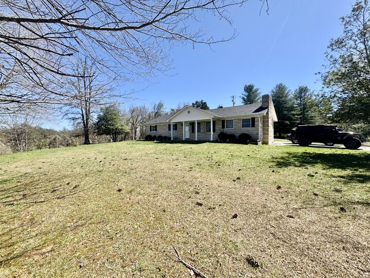 Property Photo:  521 Clearcreek Road  KY 40336 