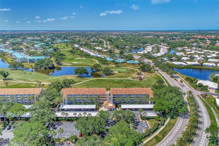 Property Photo:  841 Wexford Boulevard 841  FL 34293 