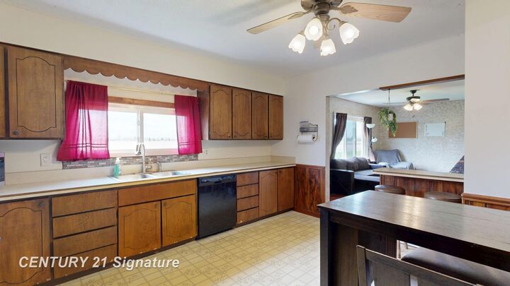 Property Photo:  1620 Evon Road  MI 48601 