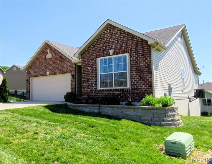 Property Photo:  1716 Meade Court  MO 63069 