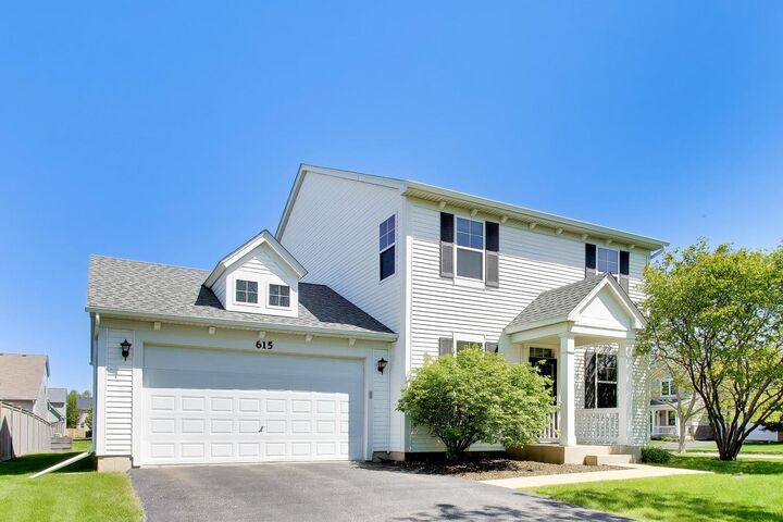 Property Photo:  615 Paris Avenue  IL 60543 