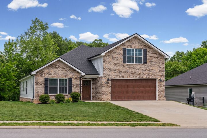 Property Photo:  309 Wingfield Dr  TN 37043 
