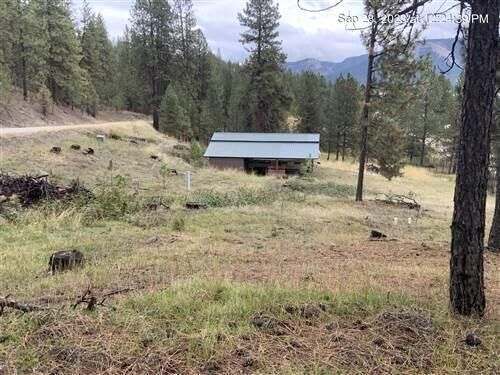 Property Photo:  6 Parkview Dr  WA 99141 