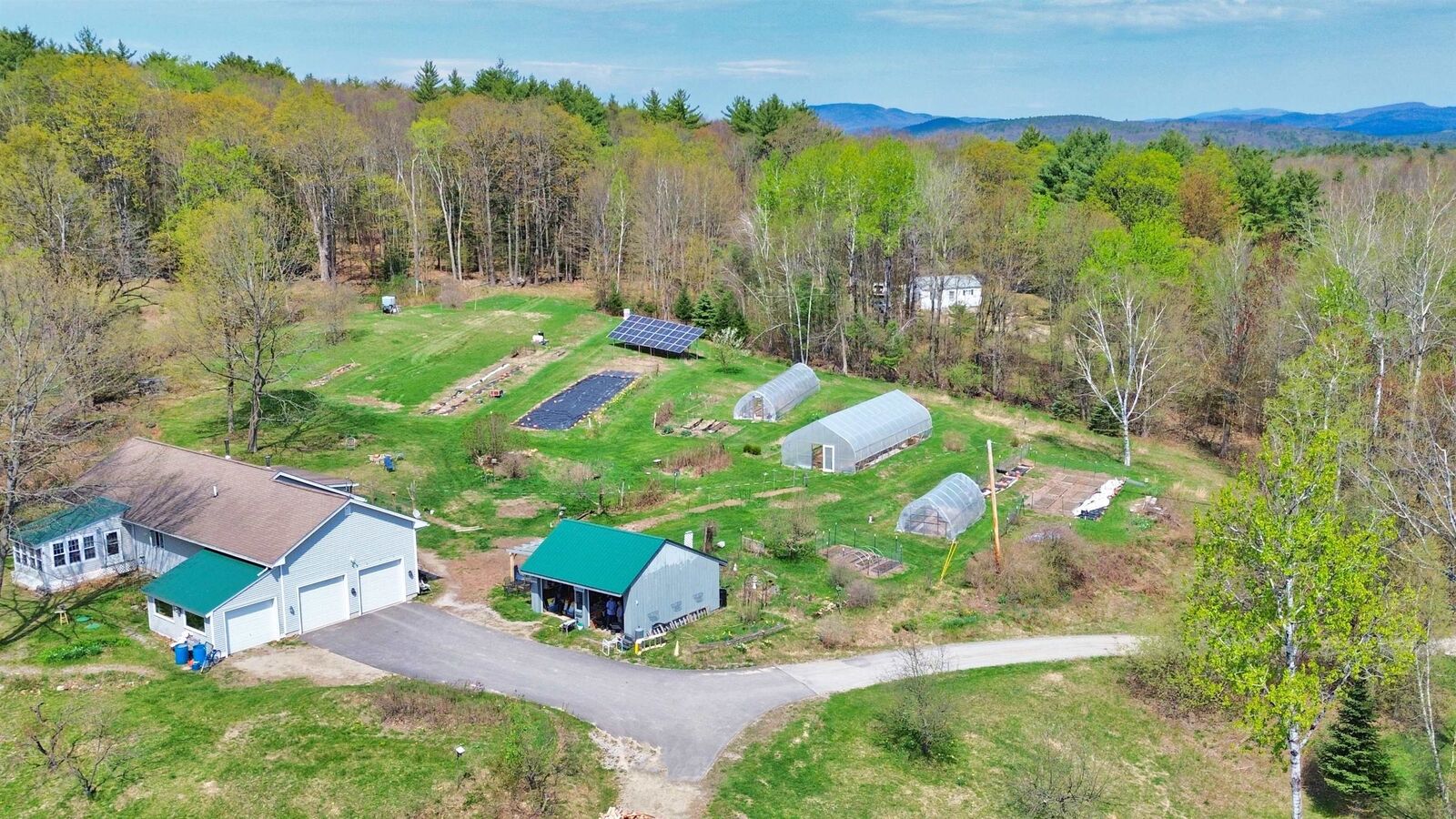 Property Photo:  77 Old Turnpike Road  NH 03268 