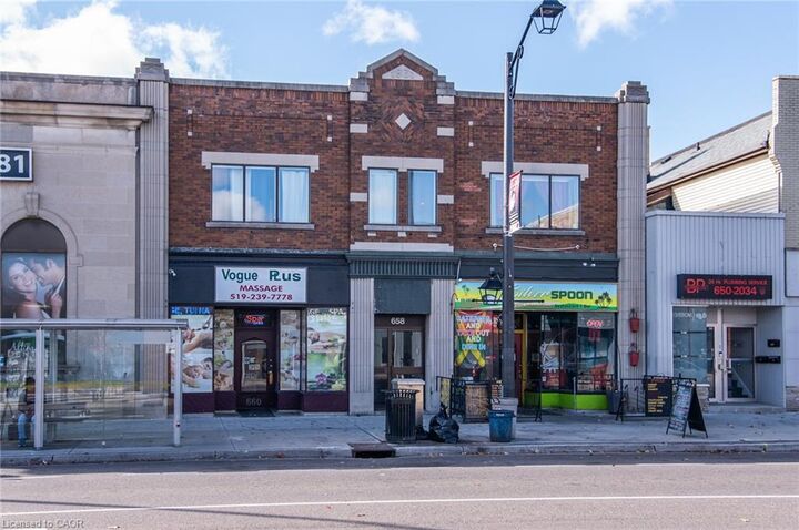 660 King Street E — photo 1