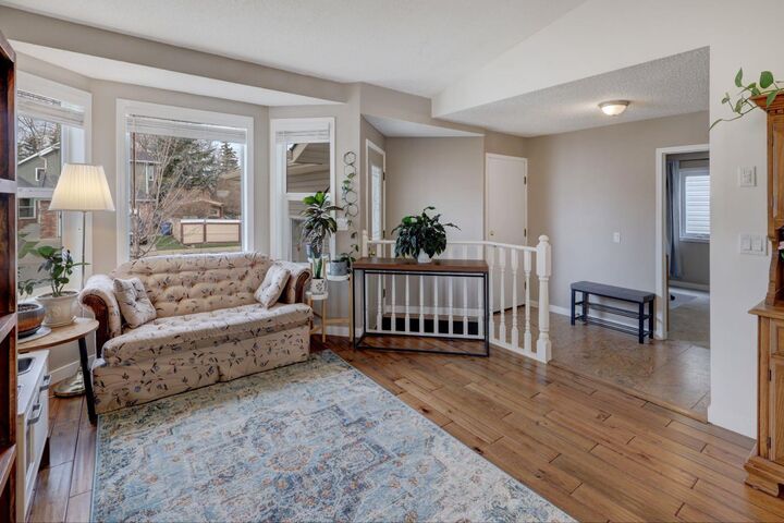 Property Photo:  2040 Morris Road SE  AB T4A 1V9 