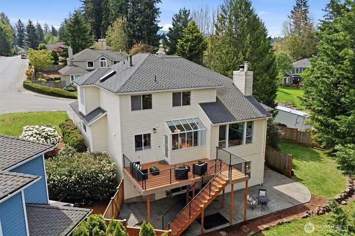 Property Photo:  24422 SE 46th Court  WA 98029 