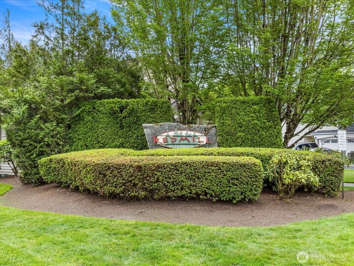 Property Photo:  17736  134th Lane SE G-2  WA 98058 
