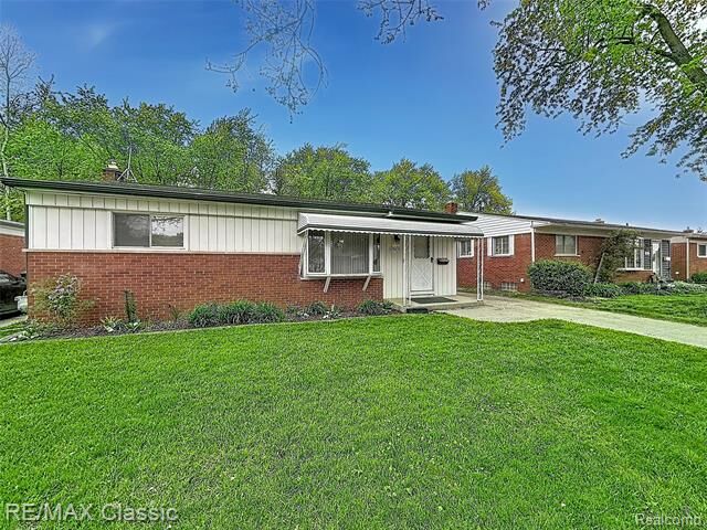 Property Photo: 25070 Hayes Street MI 48180