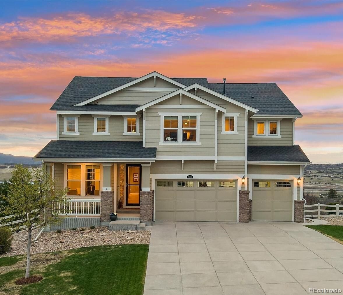 Property Photo:  3707 Eveningglow Way  CO 80104 