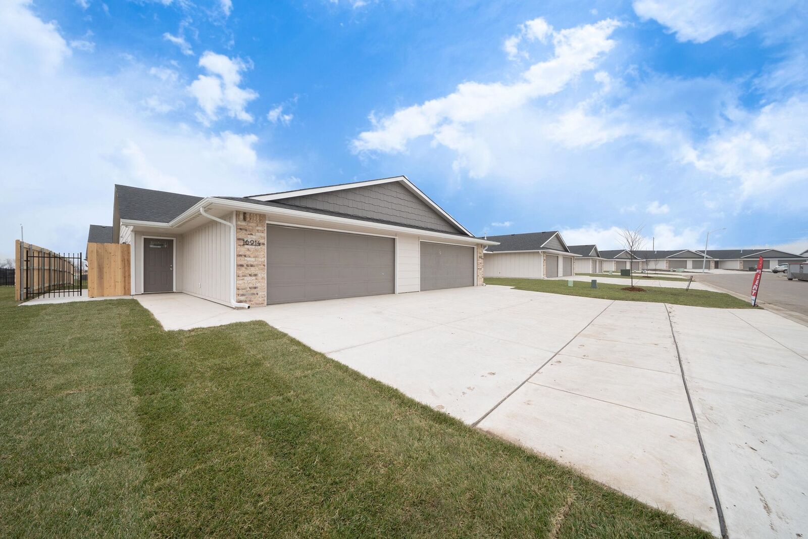 Property Photo: 16802 W Lawson KS 67052