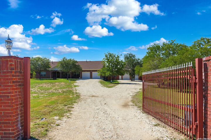 Property Photo:  12006 Bobbi Way  TX 78245 