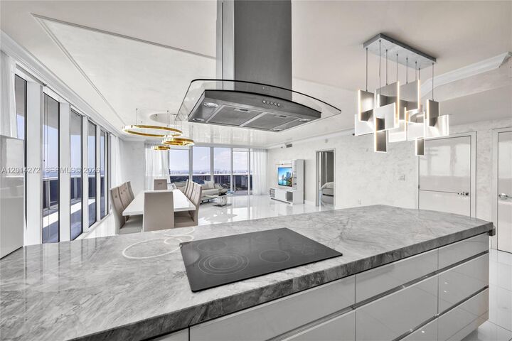 Property Photo:  1830 S Ocean Dr Ph-5102  FL 33009 