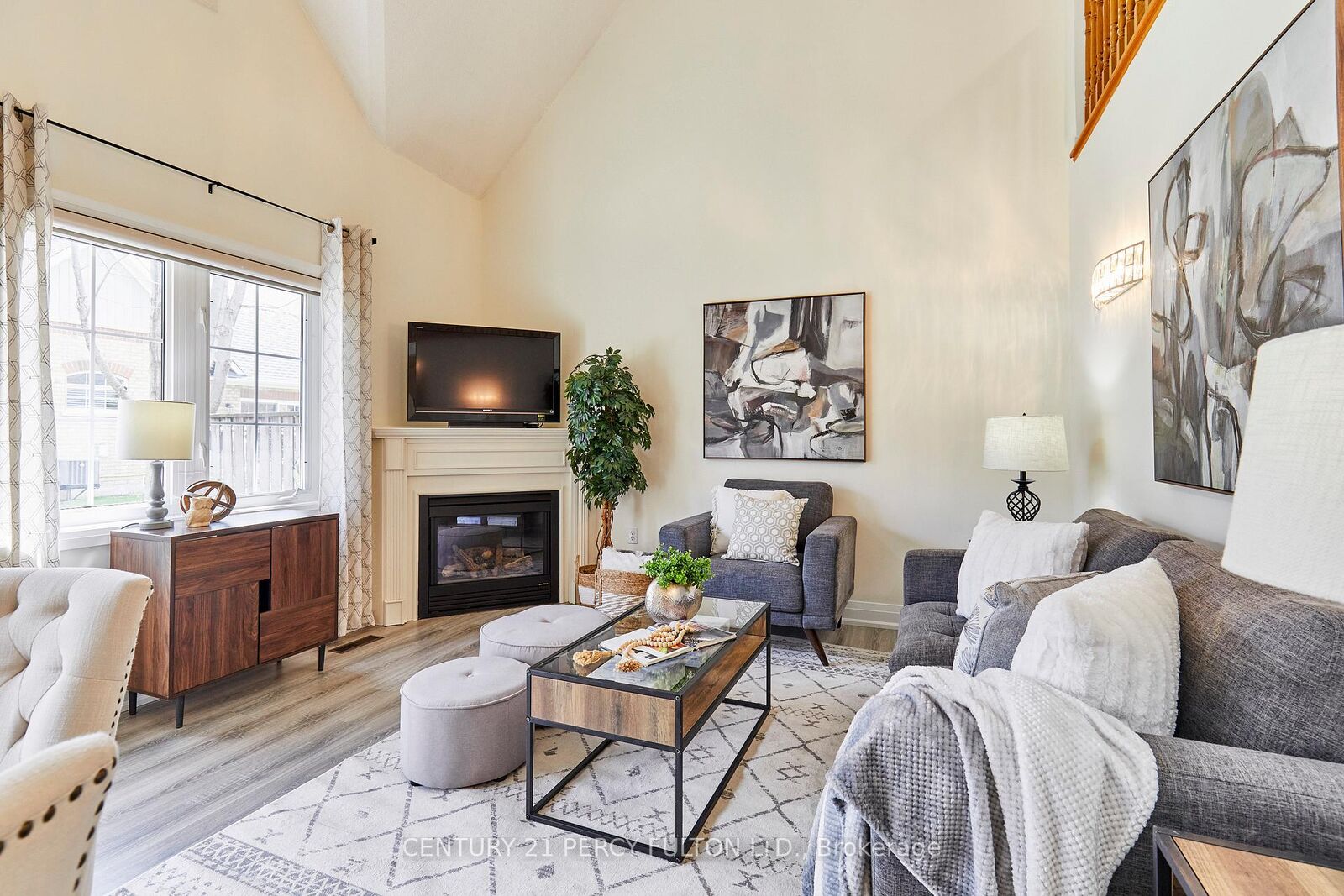 Property Photo:  7 Gidley Lane G7  ON L1T 4Z7 