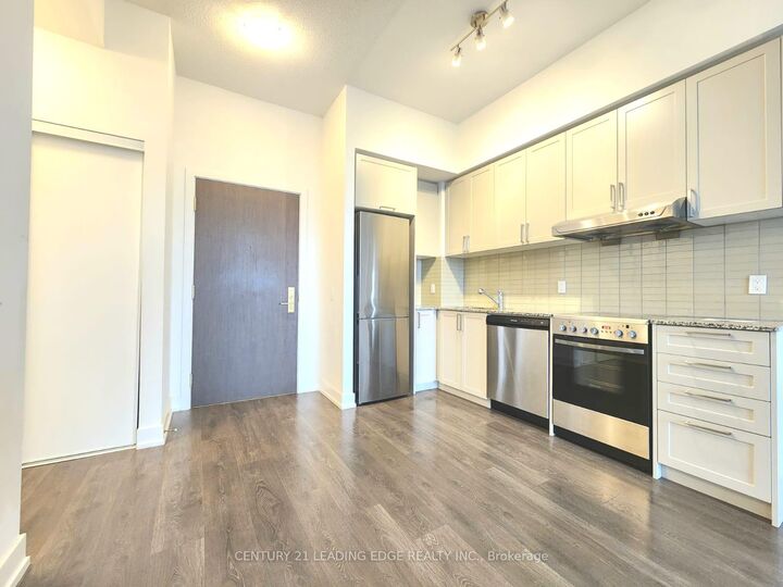 Property Photo:  278 Buchanan Drive 809E  ON L3R 6J1 