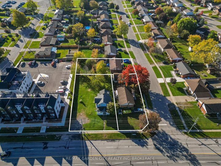 Property Photo:  6560 McLeod Road  ON L2G 3G4 