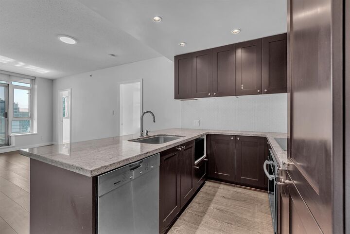 Property Photo:  821 Cambie Street 1404  BC V6B 0E3 