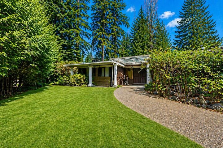 Property Photo: 835 Wildwood Place BC V7S 1P2