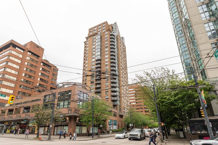 Property Photo:  1189 Howe 602  BC V6Z 2X4 