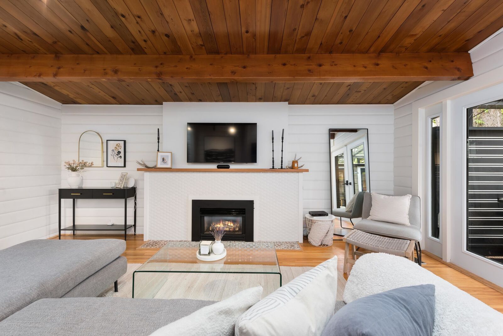 Property Photo: 1336 Duncan Drive BC V4L 1R4