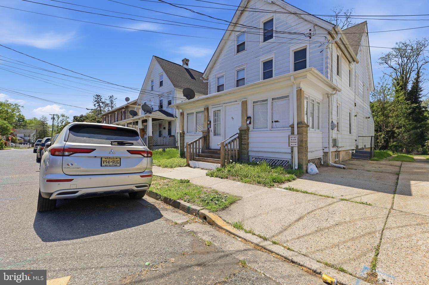 Property Photo:  99 Chestnut Street  NJ 08079 