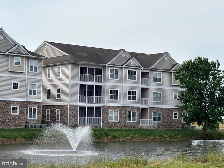 Property Photo:  4502 Summer Brook Way H  DE 19963 